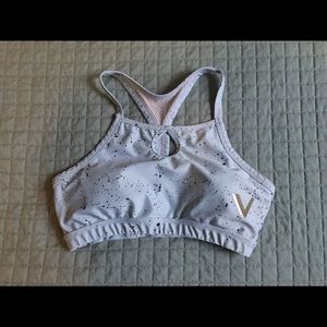 Vull High Neck Keyhole Sports Bra
